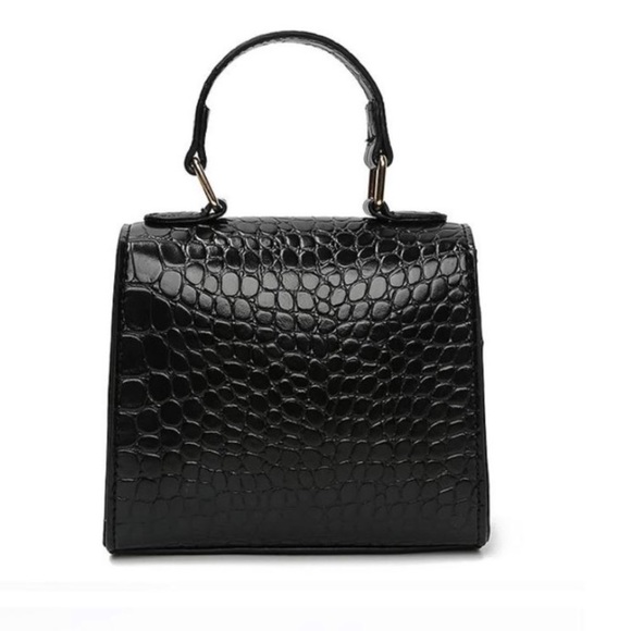 Mini Croc Embossed Chain Satchel ❤️ 5 for 30 - Picture 6 of 6